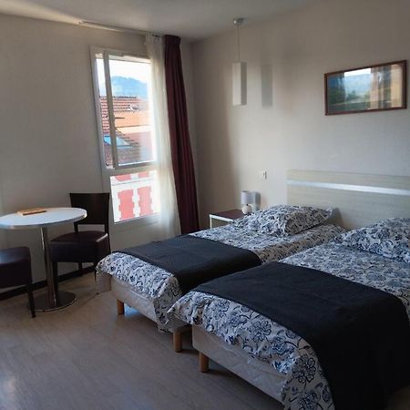 Studio 24M2 Au 4Eme Etage Ascenseur A Cote De La Gare Sncf Λούρδη Εξωτερικό φωτογραφία