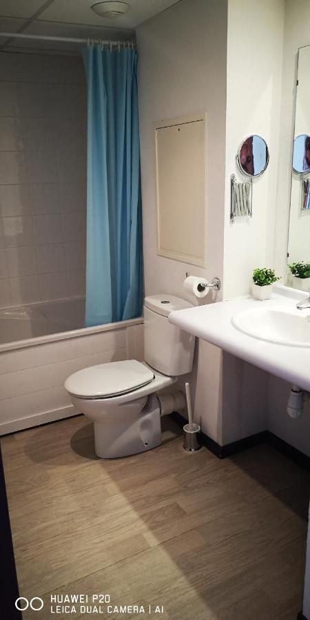 Studio 24M2 Au 4Eme Etage Ascenseur A Cote De La Gare Sncf Λούρδη Εξωτερικό φωτογραφία